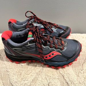 Saucony PEREGRINE 6 Everrun Sneakers Women's Running Shoes